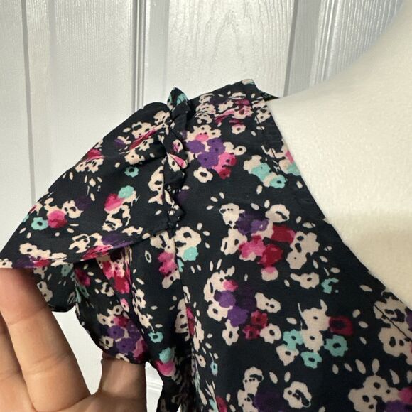 Jessica Simpson Dark Floral Cap Sleeve Top - Size M, Navy - Picture 3 of 11